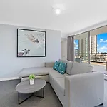Kozyguru Sydney Cbd Lovely 2 Bedroom Apt With Amazing City View Nha653